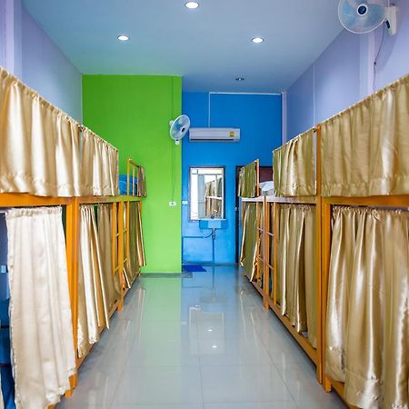 Railway Hostel (Adults Only) Chumphon Exterior foto